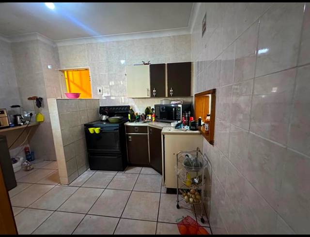 3 BEDROOM HOUSE FOR SALE IN PRIMROSE EAST